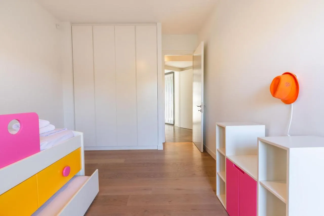 F & B Villa Collection - Iron Eco - Mihaniona Nea Michaniona Greece