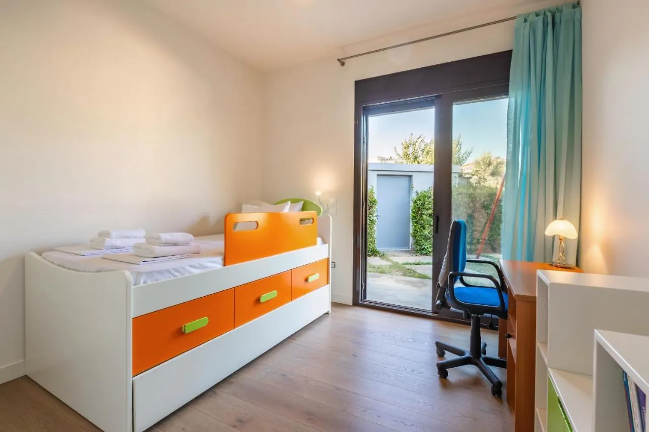 F & B Villa Collection - Iron Eco - Mihaniona Nea Michaniona Greece
